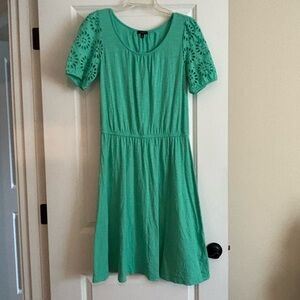 Beautiful, spring green Talbots dress, EUC, size Mp.